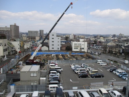 写真:立体駐車場基礎型枠工事