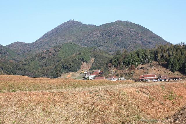 写真：荒滝山