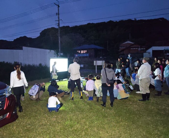 里山ビオトープ二俣瀬の蛍鑑賞会を実施しました。