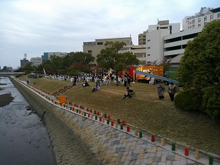 まじめ川キャンドルナイト写真4