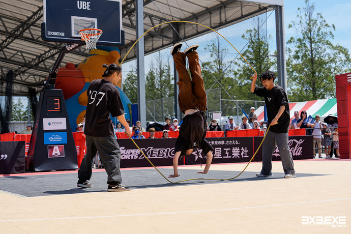 97'（Double Dutch Crew）