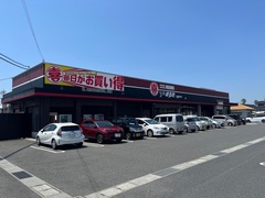 写真:ウェスタまるき工学部通り店外観